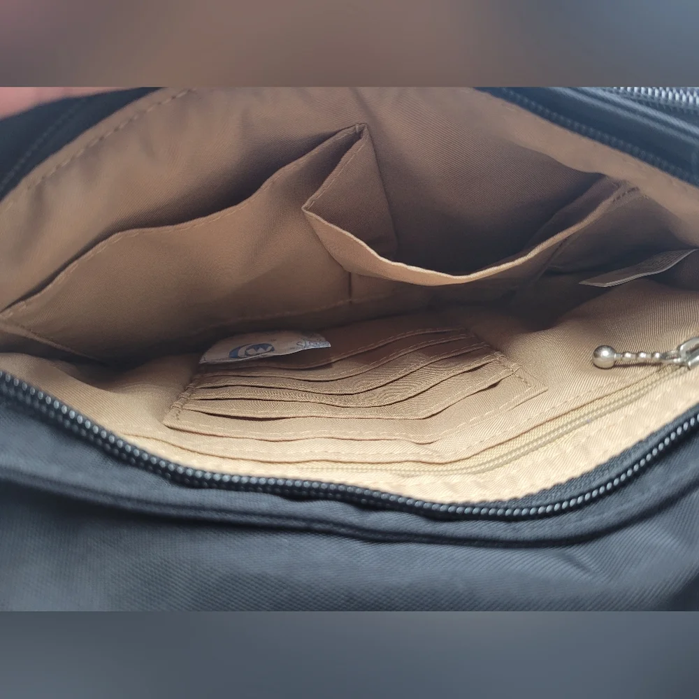 BAGGALLINI Venture Crossbody Travel Bag